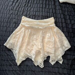 Windsor Sweetest Vibe Hanky Hem Lace Mini Skort